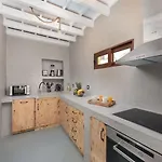 Apartament 3-4 Bedrooms In Old Town *